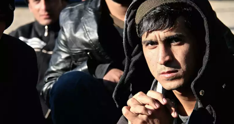 Réfugiés Balkans | Les dernières infos • Grèce : un mort dans un naufrage au large de Samos
