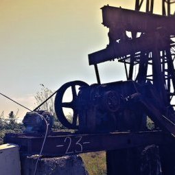 Industrie pétrolière : l'Albanie sous la coupe des lobbies privés