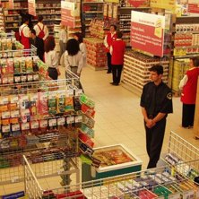 Roumanie : la TVA passe à 24%, tout le monde se rue dans les magasins