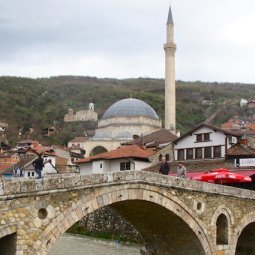 Kosovo : les réseaux scolaires et associatifs de l'islam radical