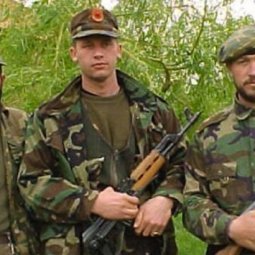 Kosovo : cinq anciens commandants de l'UÇK convoqués à La Haye