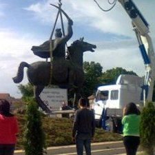 Kosovo : Gračanica retrouve son monument à Miloš Obilić