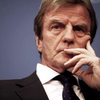 Trafic d'organes de l'UÇK : Bernard Kouchner est « sceptique »