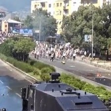 Verdict du quintuple meurtre en Macédoine : une manifestation qui dérape en affrontements avec la police