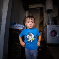 Serbie : les jeunes roms de Belgrade ont soif d'une vie normale