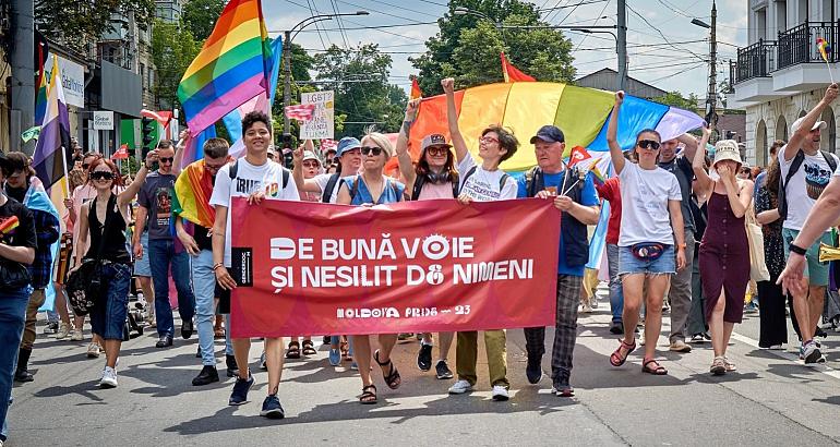 Mariage pour tous en Moldavie : les activistes LGBTQI+ à l'offensive