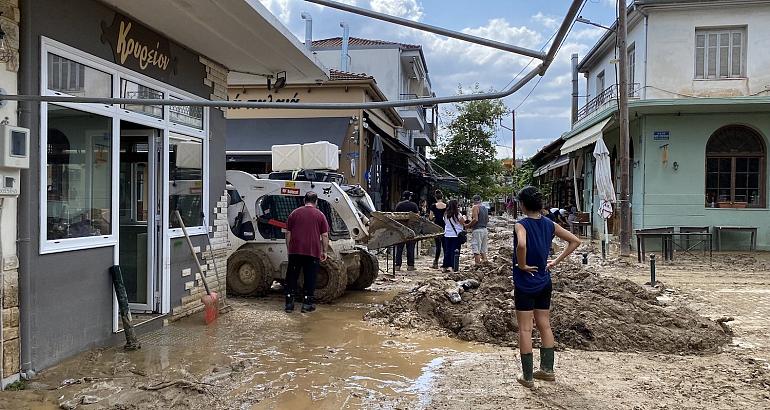Revue de presse | inondations meurtrières en Grèce et Turquie, les autorités très critiquées