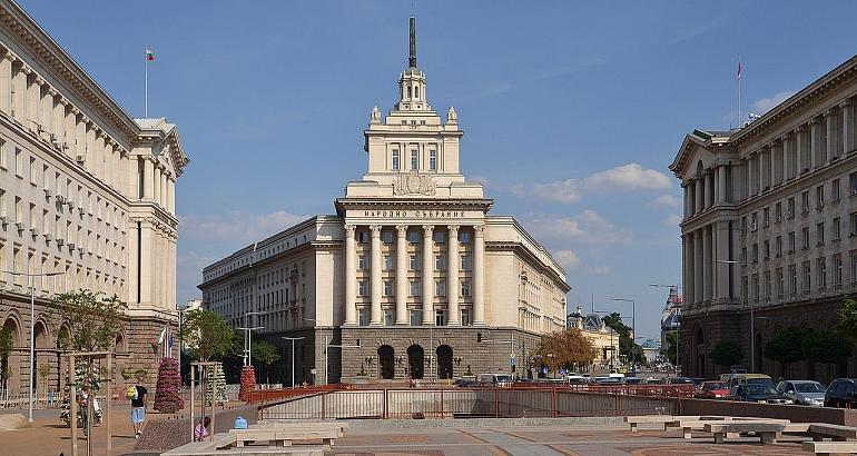 Bulgarie : huitièmes législatives en cinq ans, vers une sortie de crise ?
