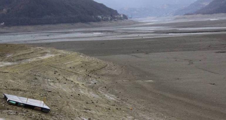 Catastrophe écologique en Bosnie-Herzégovine : le lac de Jablanica a disparu