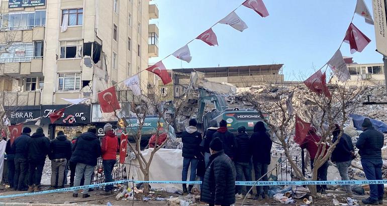 Turquie : après les séismes, les autorités veulent museler la presse