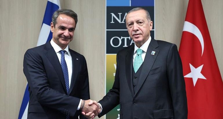 Erdoğan à Athènes pour ouvrir une « nouvelle page » des relations Grèce-Turquie
