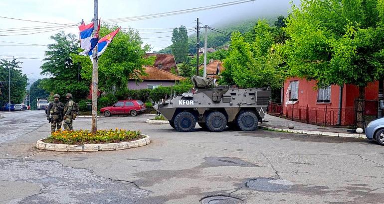 Tensions dans le nord du Kosovo : l'UE met à son tour la pression sur Pristina 
