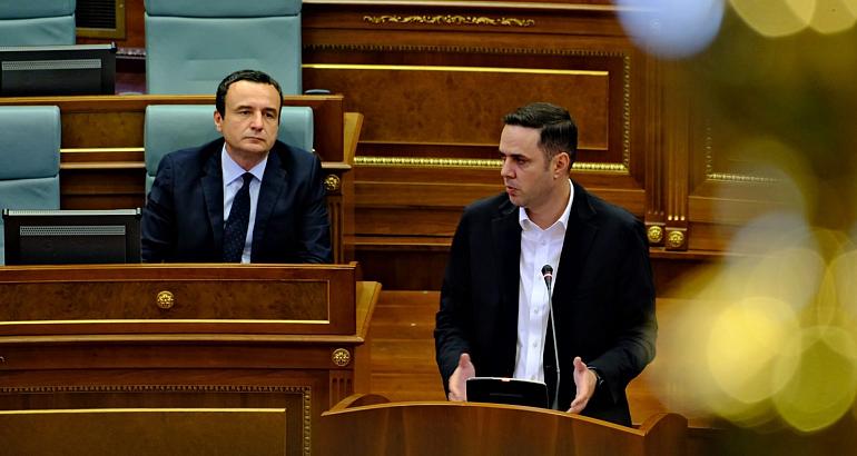 Kosovo : la présidente Vjosa Osmani pousse pour une sortie de l'impasse