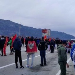 Monténégro : les « patriotes » ont de nouveau bloqué la route Podgorica-Nikšić