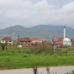 Pour les Albanais du Sud de la Serbie et les Serbes du Nord du Kosovo, les problèmes sont (presque) les mêmes