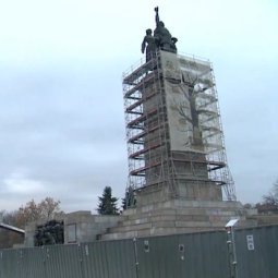 Bulgarie : Sofia démantèle un monument à l'Armée rouge