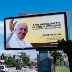 Le pape François à Skopje pour célébrer la mosaïque de la Macédoine