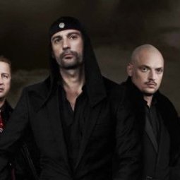 Guerre en Ukraine : les punks slovènes de Laibach renoncent à leur concert à Kiev