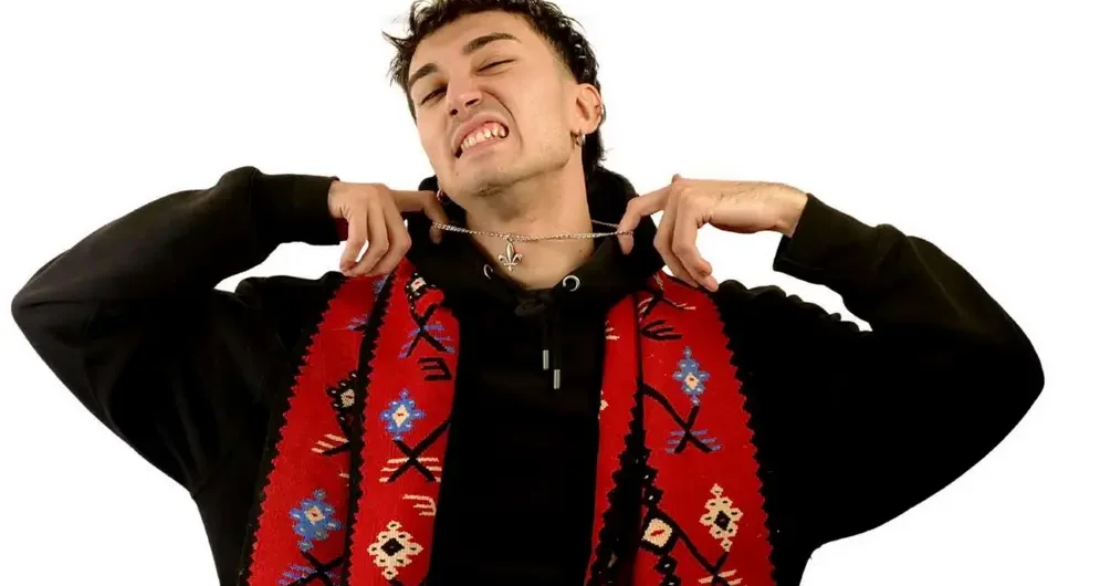 Doppelgangër, un rappeur suspendu entre Italie et Bosnie-Herzégovine