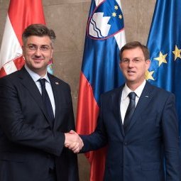 Golfe de Piran : le Premier ministre slovène en Croatie, mais toujours pas d'accord