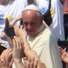Pèlerin des périphéries et du dialogue, le pape François était un ami des Balkans