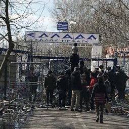 Les réfugiés encore une fois pris au piège des relations entre la Grèce et la Turquie