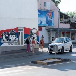 Bosnie-Herzégovine : à Banja Luka, une fresque à l'effigie de Ratko Mladić provoque peur et consternation