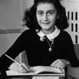 Croatie : une expo Anne Frank interdite de lycée à Šibenik