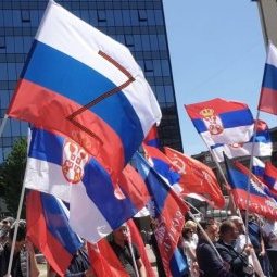 Serbie : les partisans de la Russie célèbrent le 9 mai