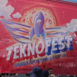 Au Teknofest, la Turquie met en scène sa puissance technologique et militaire