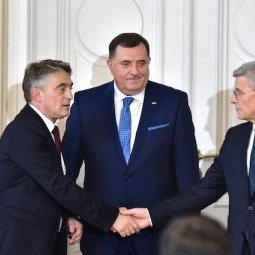 Après 13 mois de blocage, la Bosnie-Herzégovine va enfin avoir un gouvernement
