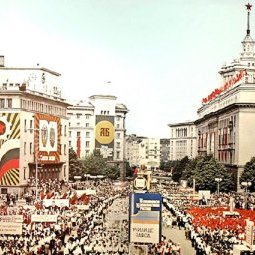 Bulgarie : l'histoire du communisme fait (enfin) son entrée dans les manuels scolaires
