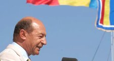 Roumanie : le président promet la rigueur, l'économie chancelle