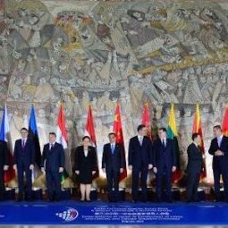 Sommet de Belgrade : la Chine (s')investit dans les Balkans