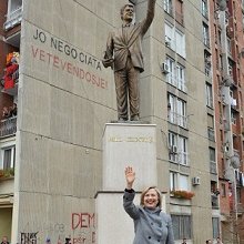 Kosovo : Hillary Clinton appelle à l'ouverture rapide du dialogue avec la Serbie