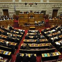 Grèce : le Parlement vote un quatrième budget d'austérité