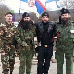 Volontaire ou mercenaire : du patriotisme à la guerre en Ukraine, un destin serbe