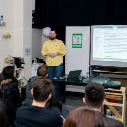 Albanie : OpenLabs, un hackerspace pour protéger et émanciper le numérique