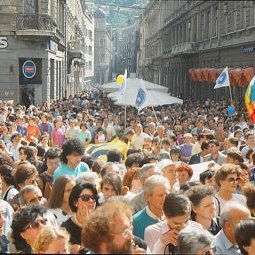 1991, dernier été de la Yougoslavie (8/10) • De Trieste à Sarajevo, une caravane pour la paix
