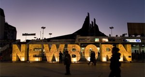 Kosovo : six ans d'indépendance, un nouveau-né monumental ?