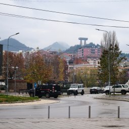 Tensions au Kosovo : l'immense lassitude des habitants de Mitrovica