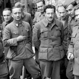 Bosnie-Herzégovine : il y a 75 ans, Tito échappait au raid allemand sur Drvar
