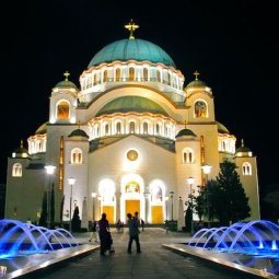 Balkans : les Églises et les mosquées face à l'épidémie de coronavirus