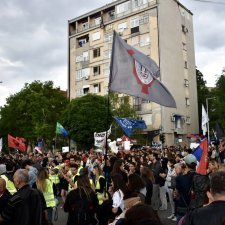 Serbie : dans la vallée du Jadar, les étudiants et les opposants au lithium manifestent ensemble