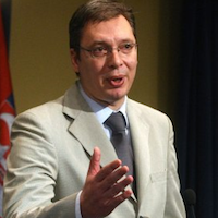 Serbie : un référendum pour valider l'accord sur le Kosovo ?