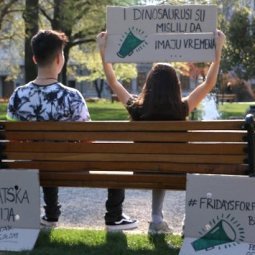 Serbie : à Belgrade, la jeunesse se mobilise (aussi) pour le climat