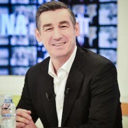 Kosovo : le chef du SHIK prend les commandes du Parlement