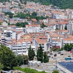 Le Monténégro légalise les constructions illégales : la capitulation de l'État