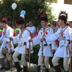 Roumanie : la « danse des garçons » inscrite au patrimoine de l'Unesco