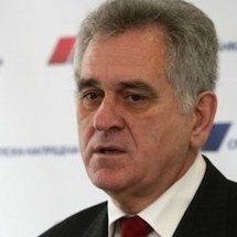 Tomislav Nikolić : « s'il le faut, la Serbie doit rompre les ponts avec l'UE pour défendre le Kosovo »
